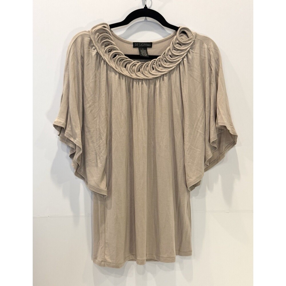 Design 365 Women’s Size S Beige Batwing Top Dolman Sleeves Coiled Neckline